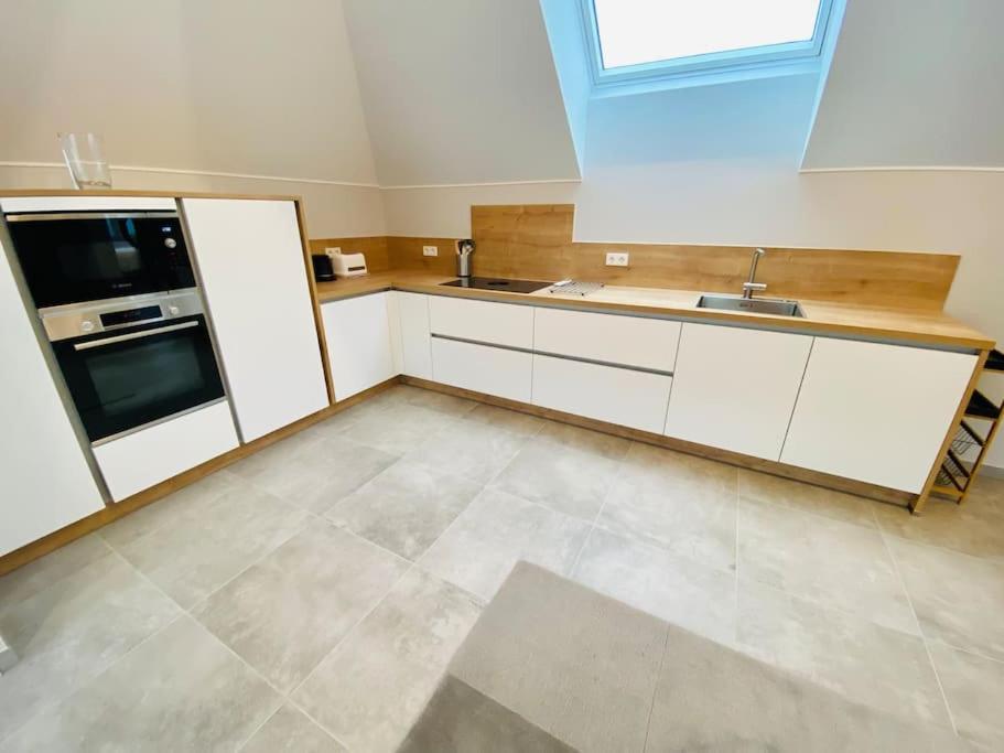 Apartment Large 2 Bedrooms In The Heart Of Limpertsberg - Limp3